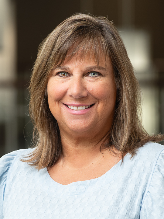 Headshot of Kathy Quinn